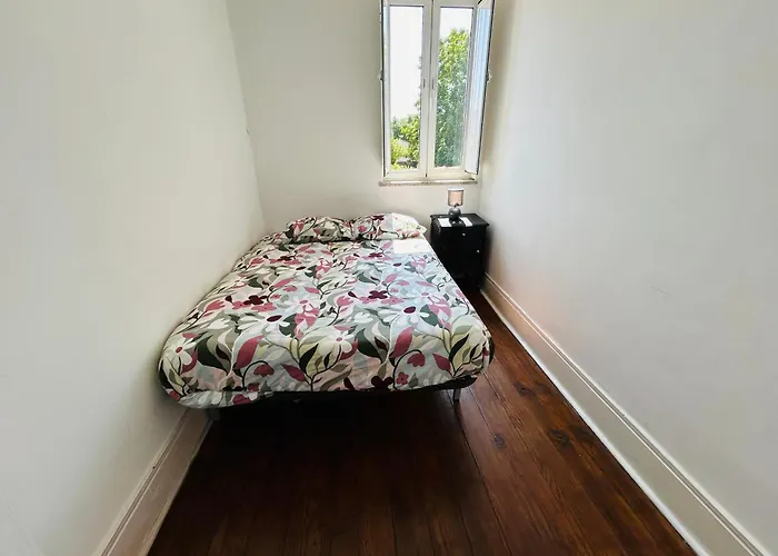 Vivenda Costa Nyaraló *